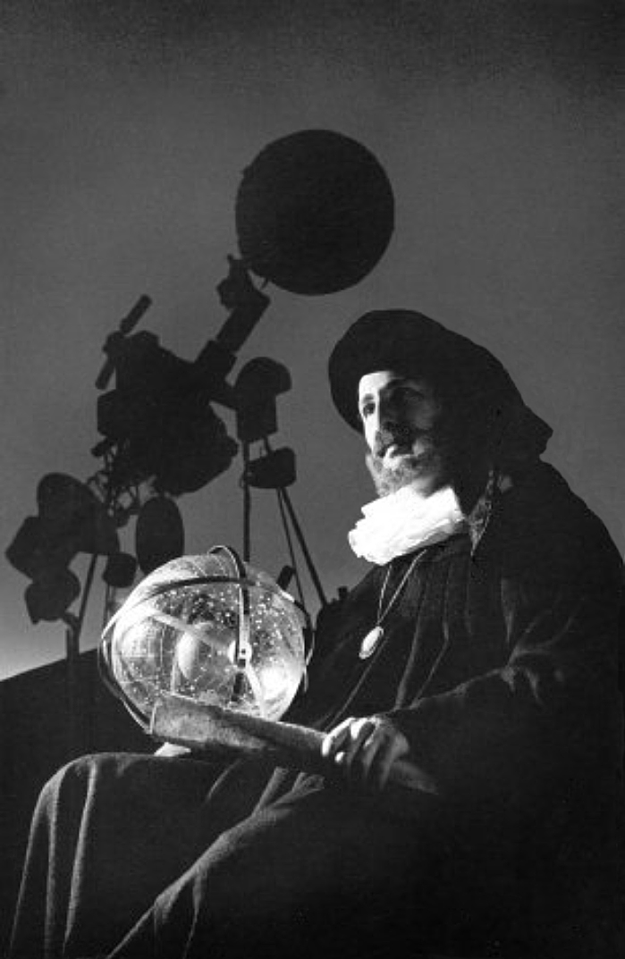 Prof. Michael Chriss as Galileo in the CSM planetarium